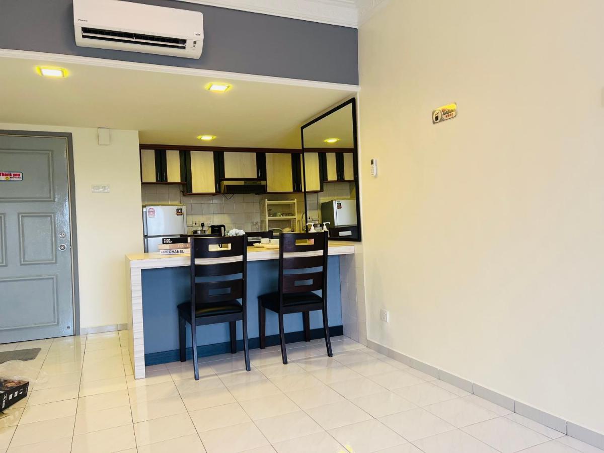 Selat Horizon Condominium By Myplace Malacca Buitenkant foto
